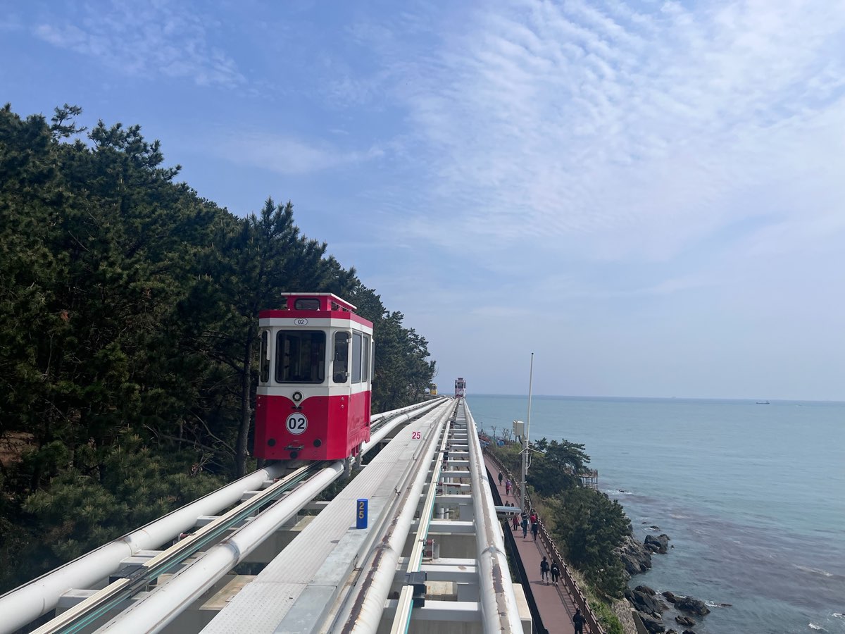 海雲台藍線公園 青沙浦站 (Haeundae Blueline Park - Cheongsapo Station) | 去趣 chicTrip