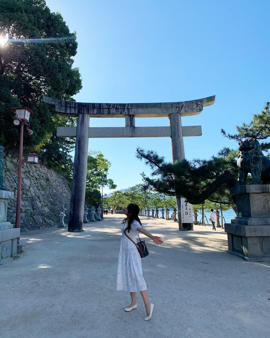 Itsukushima Shrine - Main Sanctuary & Hall of Worship | 去趣 chicTrip