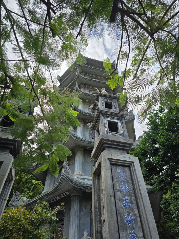 五行山 (The Marble Mountains) | 去趣 chicTrip