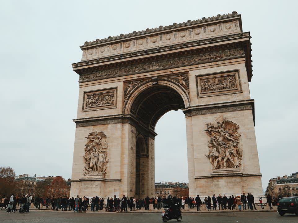 巴黎凱旋門 | 去趣 chicTrip