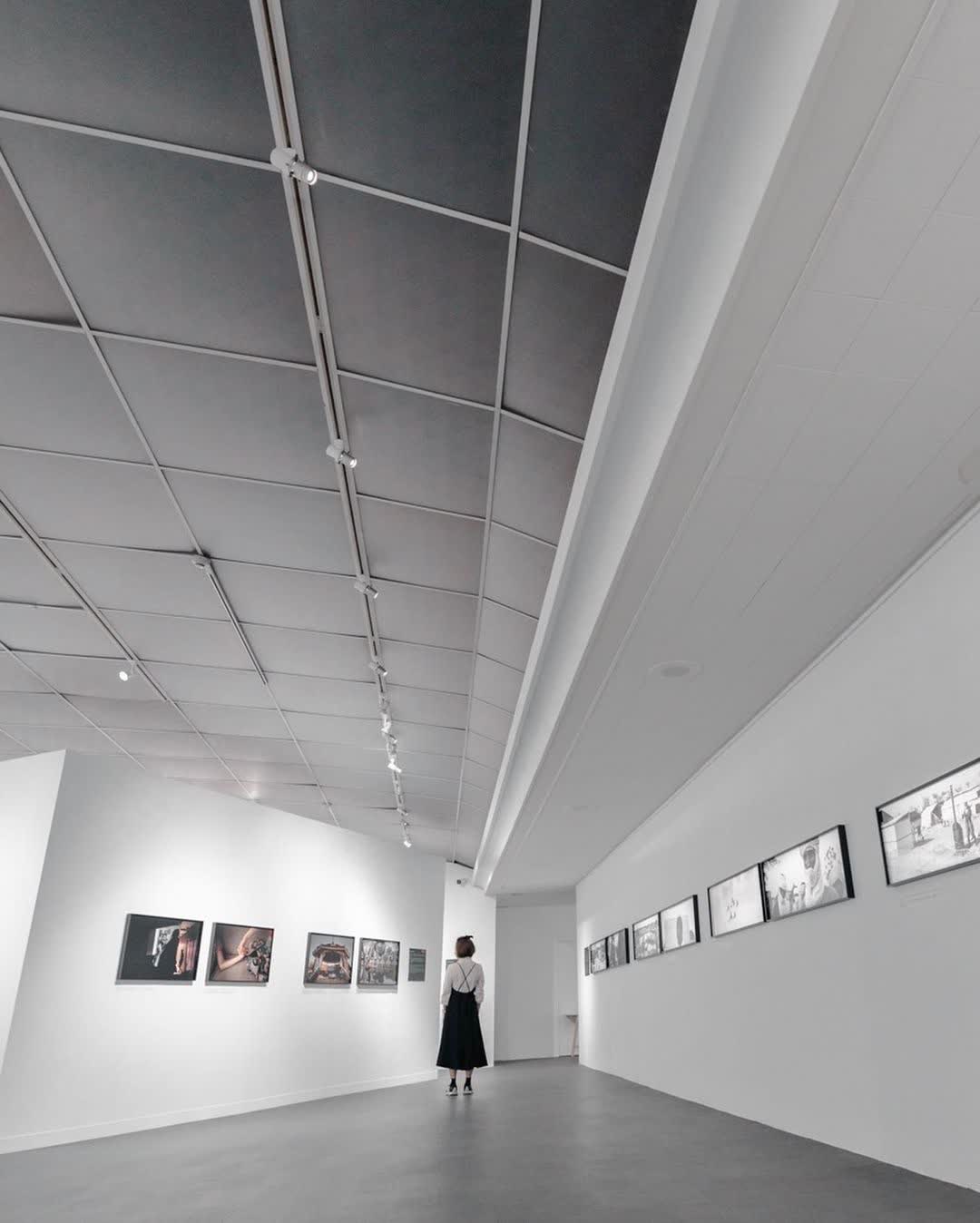 高雄市立美術館