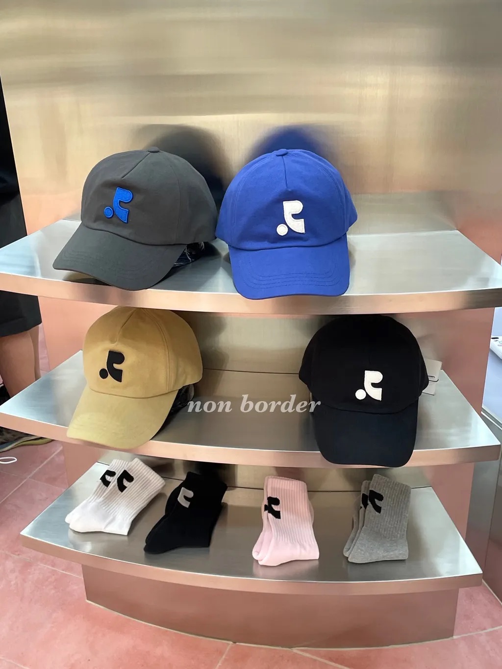 Rest & Recreation HANNAM Store | 去趣 chicTrip