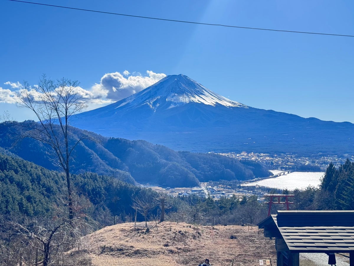 Mount Fuji Distant Worship Site (Tenku no Torii) Torii View | 去趣 chicTrip