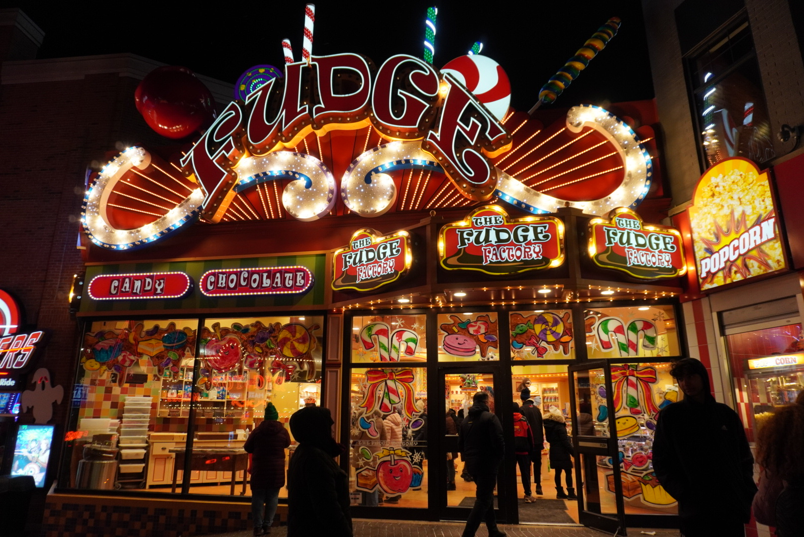 Clifton Hill | 去趣 chicTrip