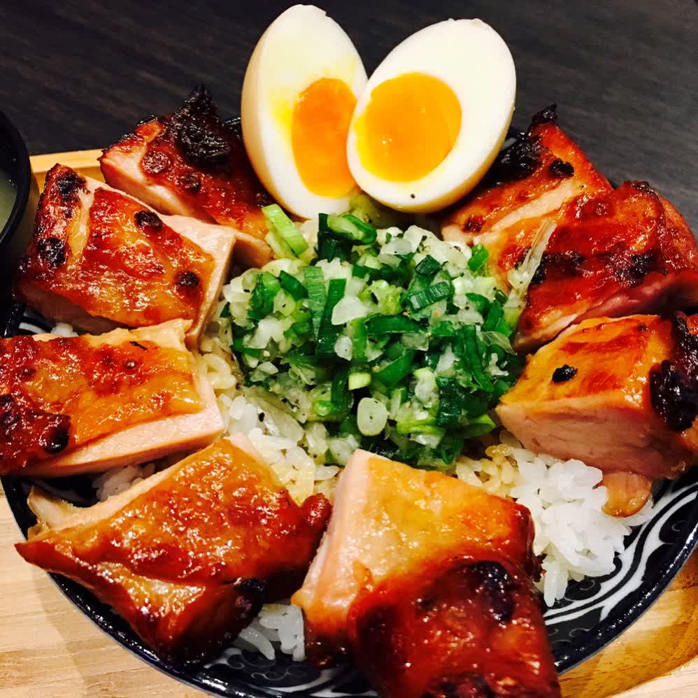 開丼 燒肉vs丼飯 HOYII北車站店