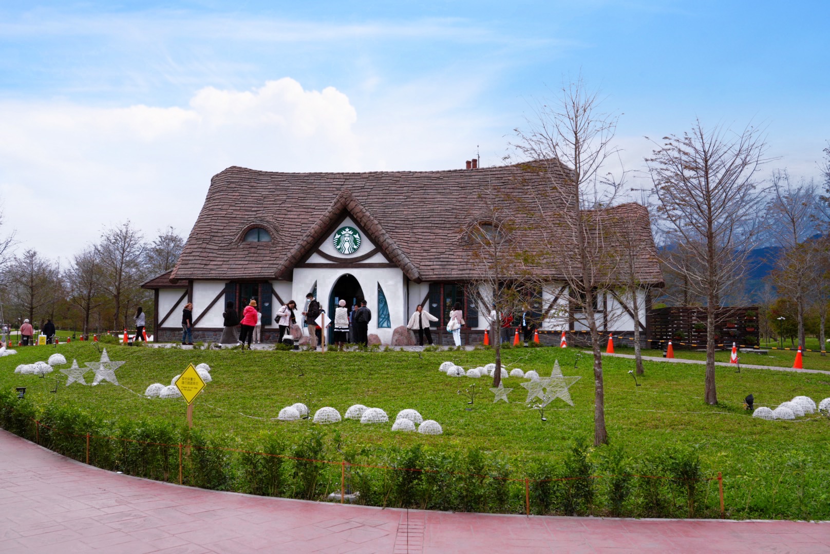 星巴克 花蓮理想門市 | 去趣 chicTrip