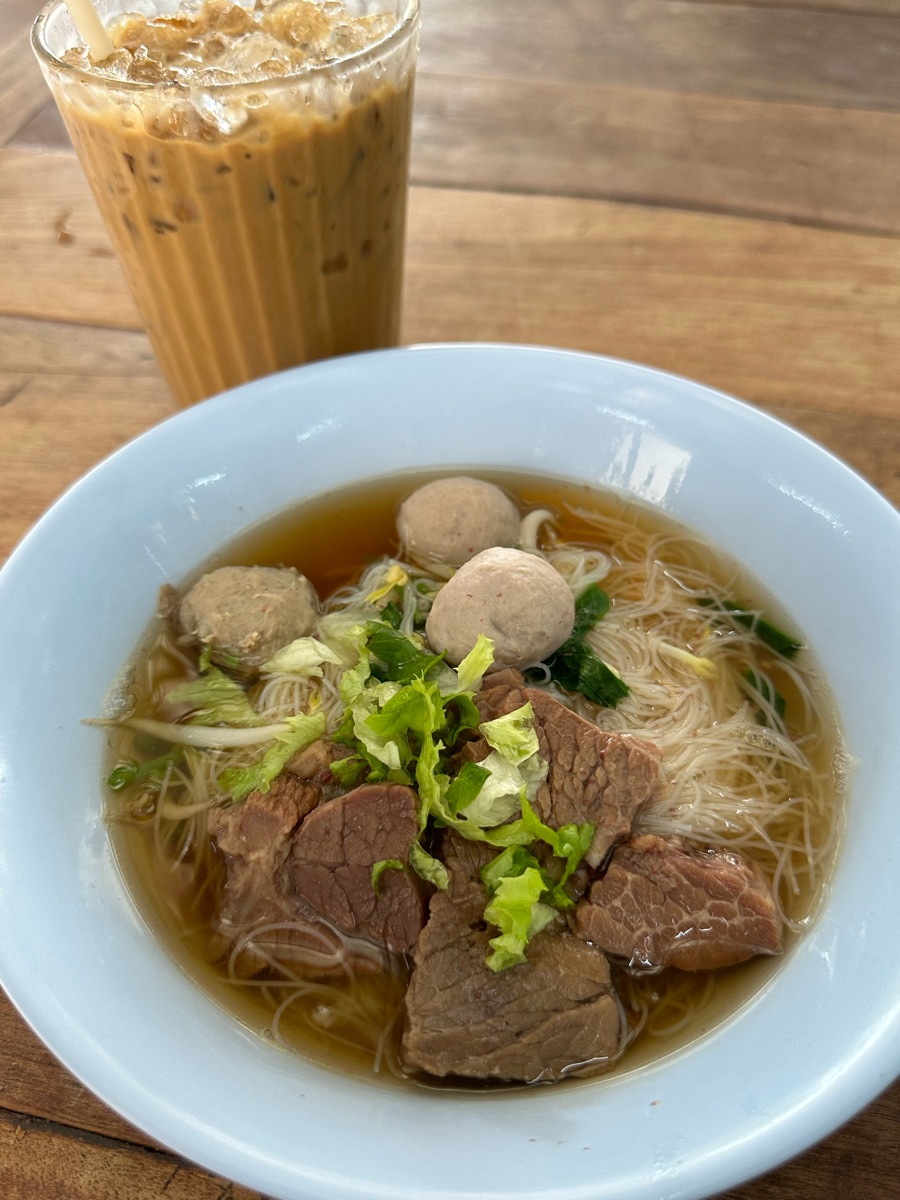 Blue noodle | 去趣 chicTrip