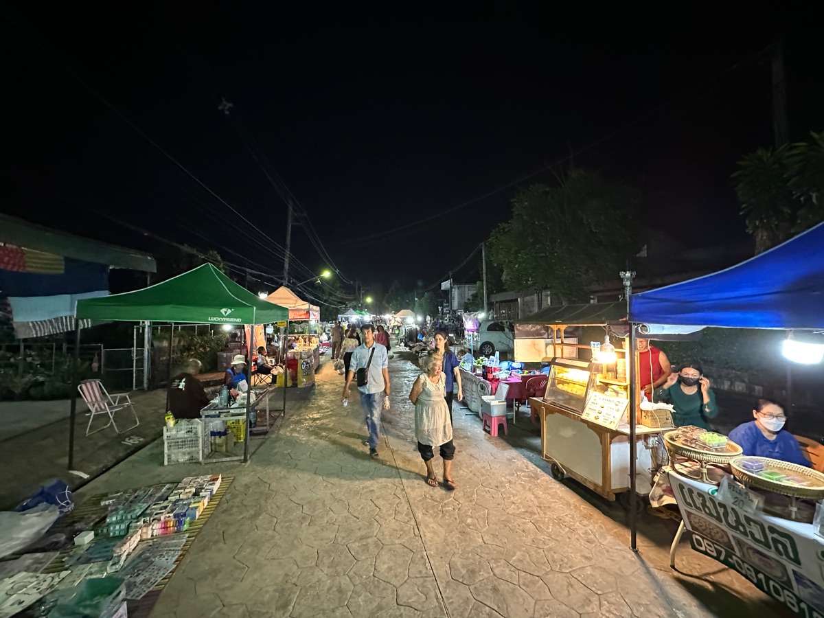 Lampang Cultural Street Market | 去趣 chicTrip
