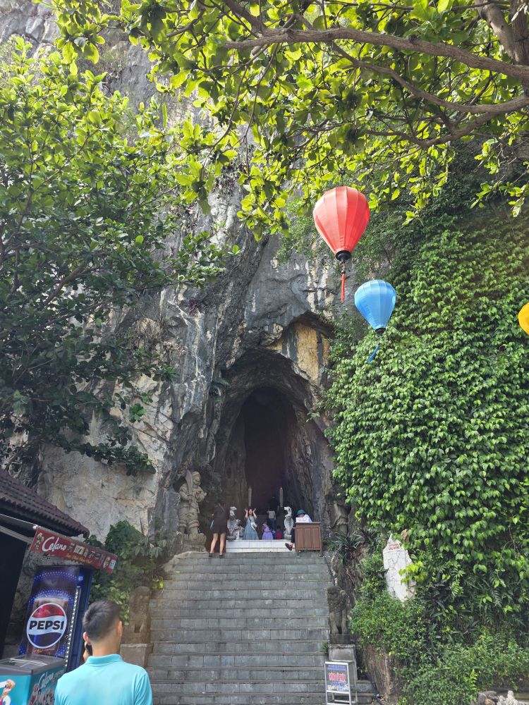 五行山 (The Marble Mountains) | 去趣 chicTrip