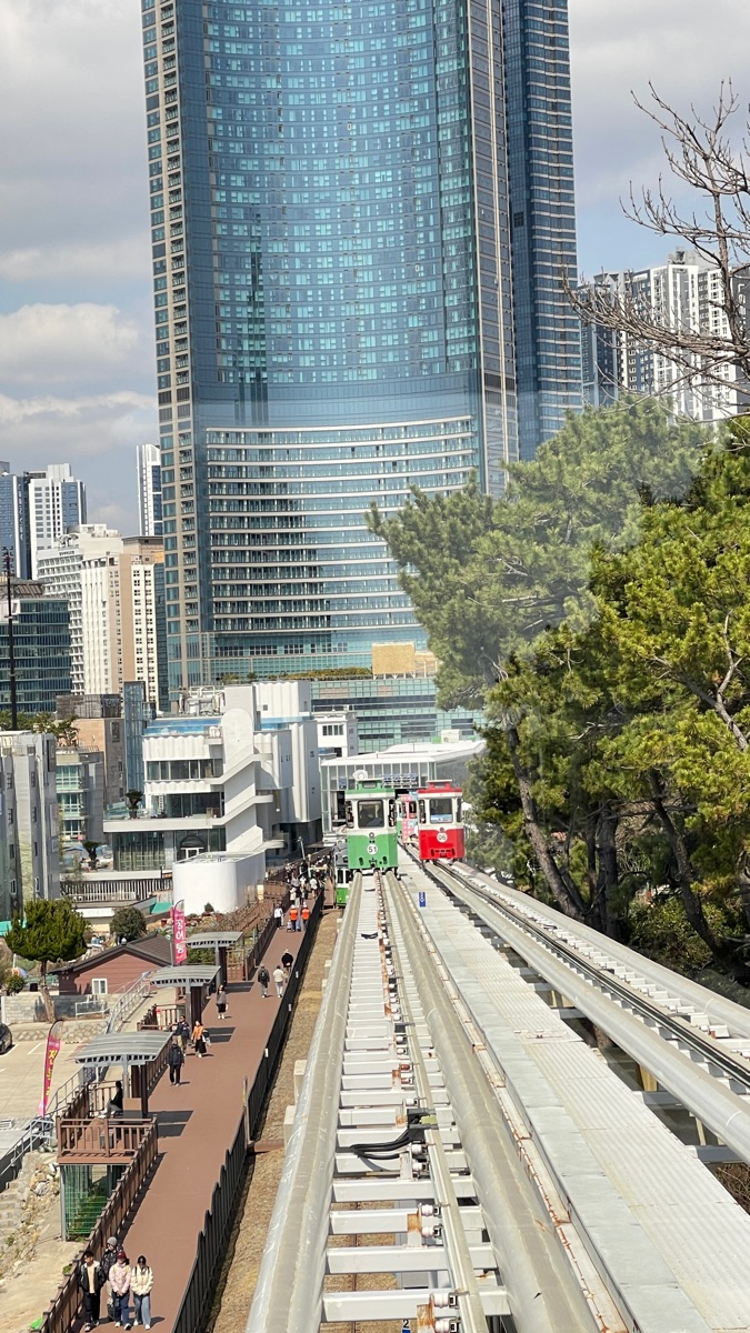 海雲台藍線公園 尾浦站 | 去趣 chicTrip