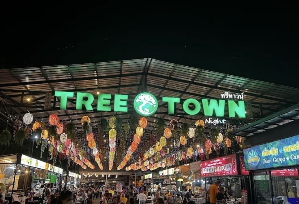 Tree Town Pattaya Night Market | 去趣 chicTrip