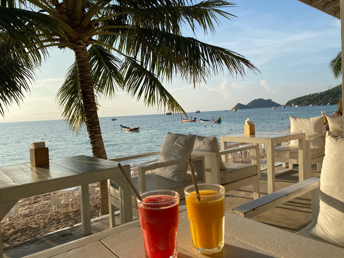 Whitening Restaurant | 去趣 chicTrip