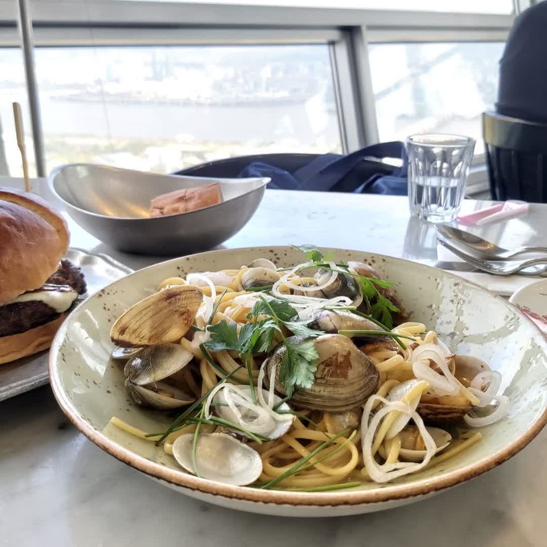 Sesangui Modeun Achim Yeouido | 去趣 chicTrip
