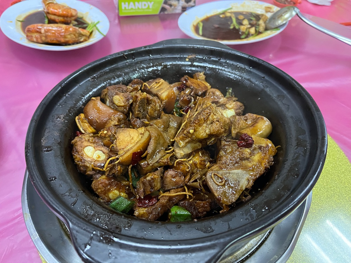 新峰肉骨茶 | 去趣 chicTrip