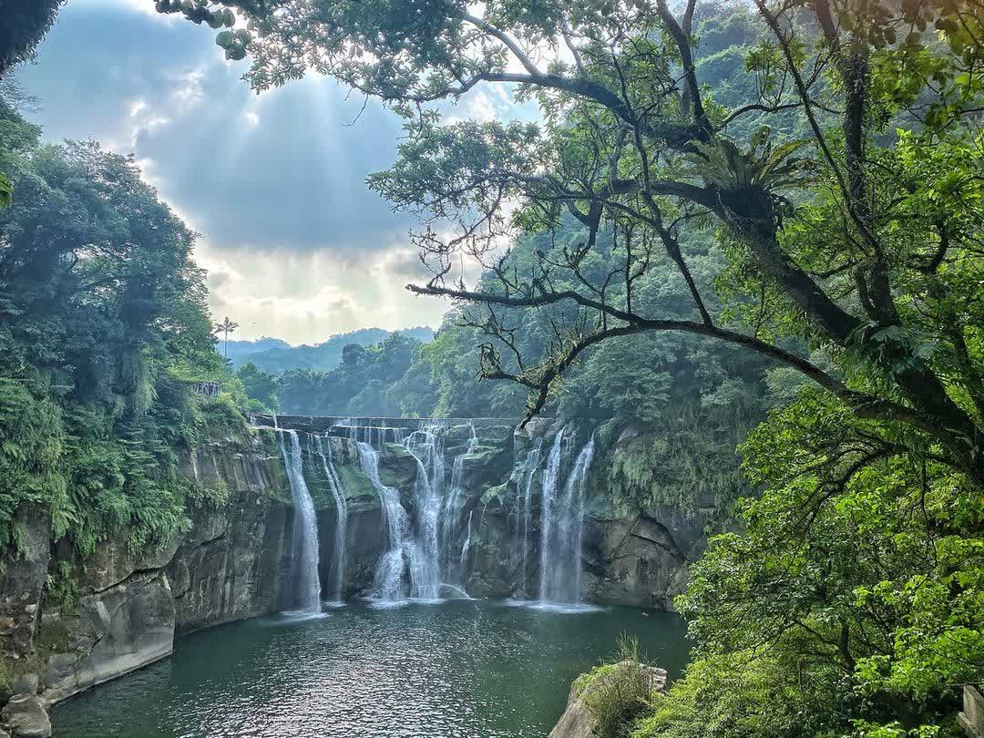 十分瀑布 | 去趣 chicTrip