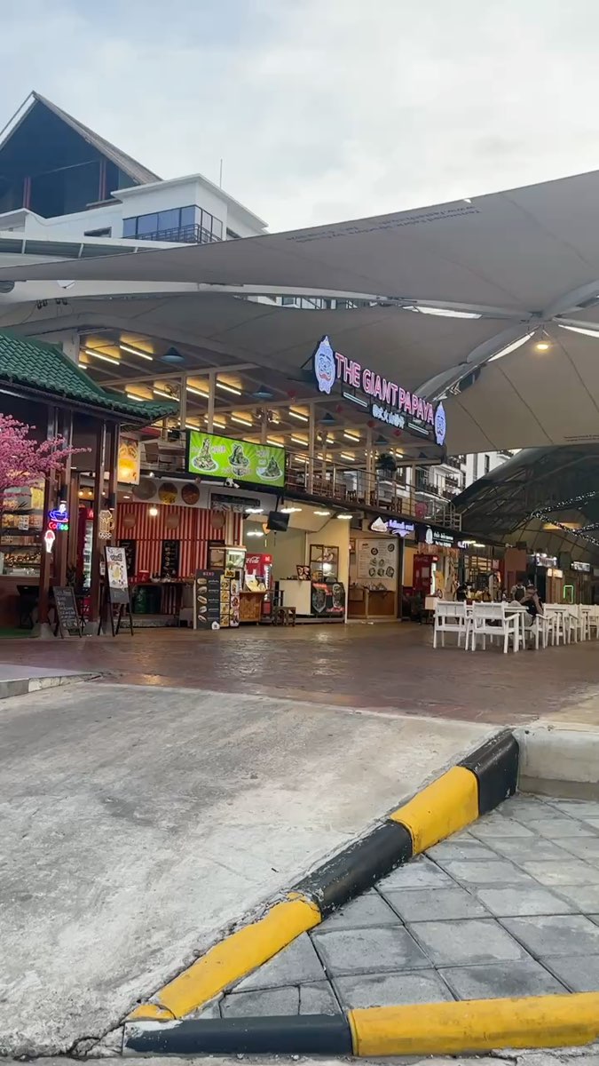 拉查達火車夜市 (The One Ratchada) | 去趣 chicTrip