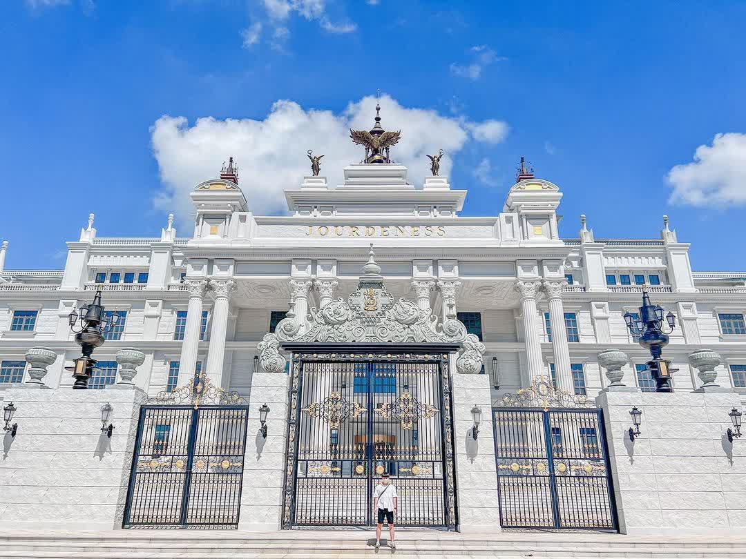 佐登妮絲城堡 | 去趣 chicTrip