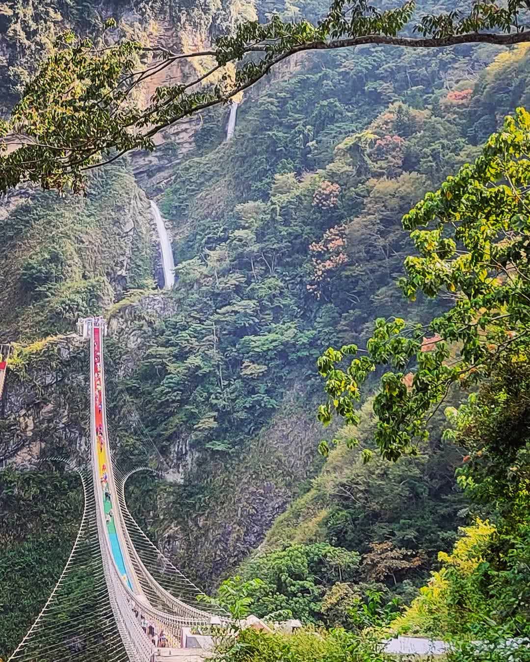 雙龍七彩吊橋 | 去趣 chicTrip