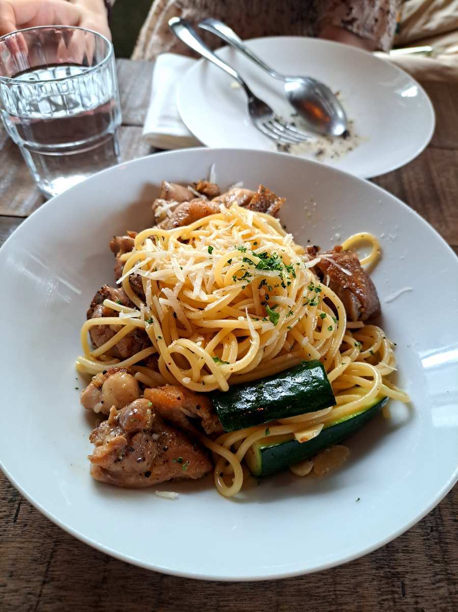 波波廚房(營業時間依現場為主；冷飲室下午時段有營業） | 去趣 chicTrip