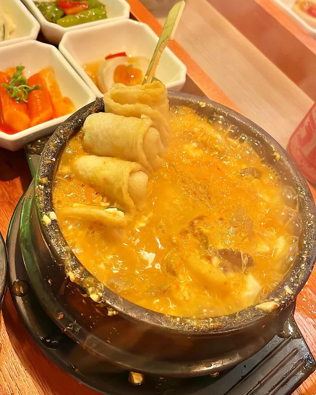 偷飯賊 高雄夢時代店