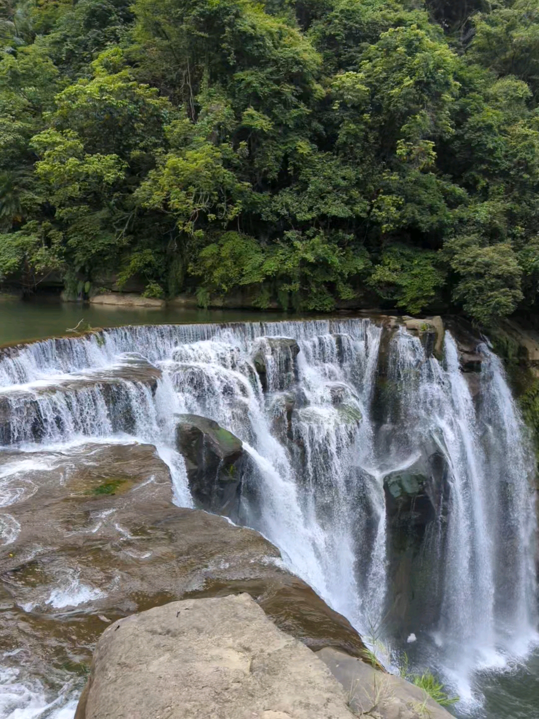 十分瀑布 | 去趣 chicTrip