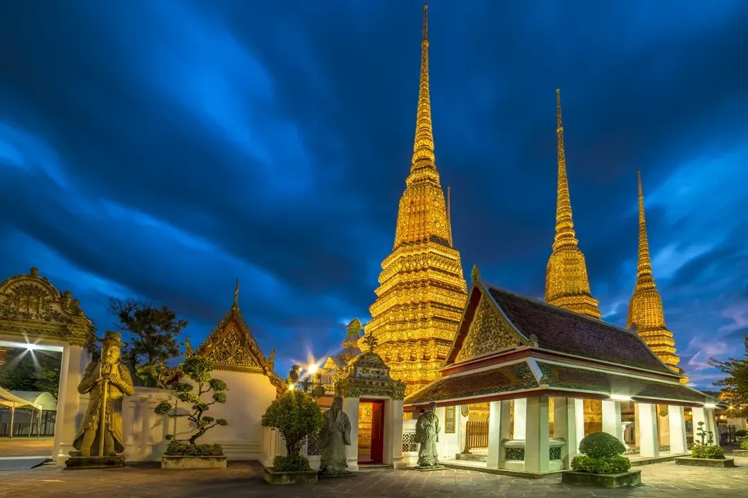 臥佛寺 Wat Pho (Temple of the Reclining Buddha) | 去趣 chicTrip