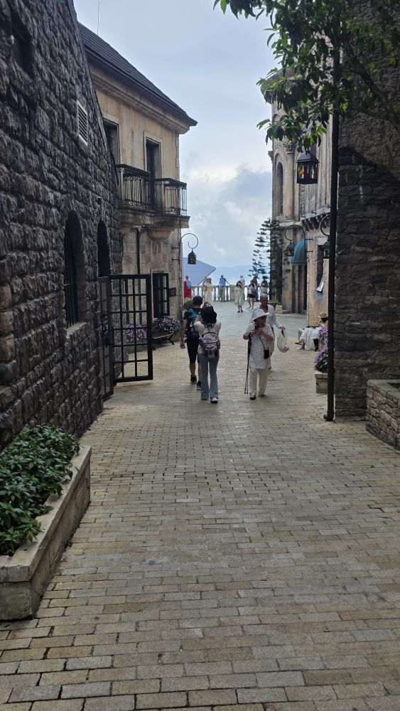 巴拿山太陽世界 | 去趣 chicTrip