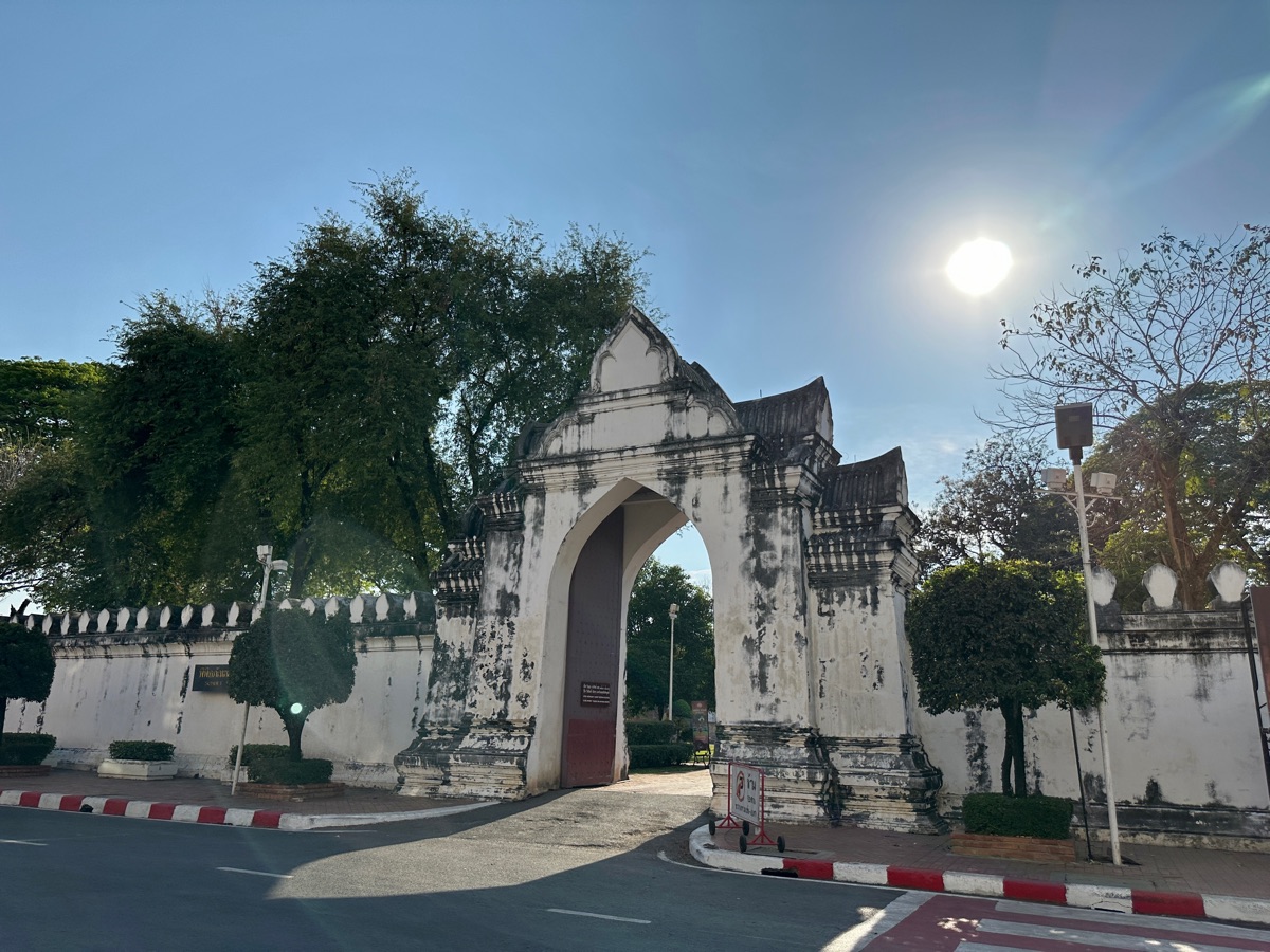 Wat Phrasi Rattana Mahathat | 去趣 chicTrip