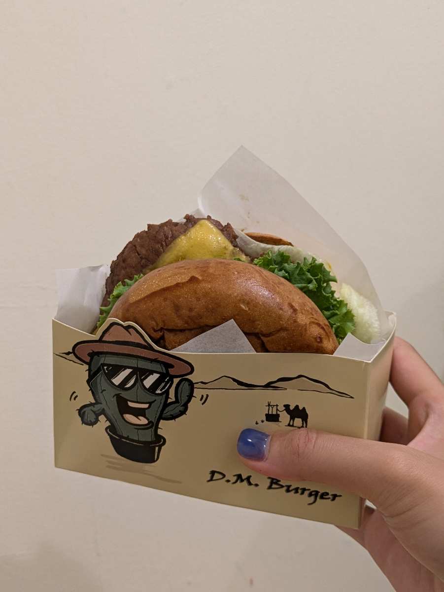 綠島．大漠漢堡 | 去趣 chicTrip