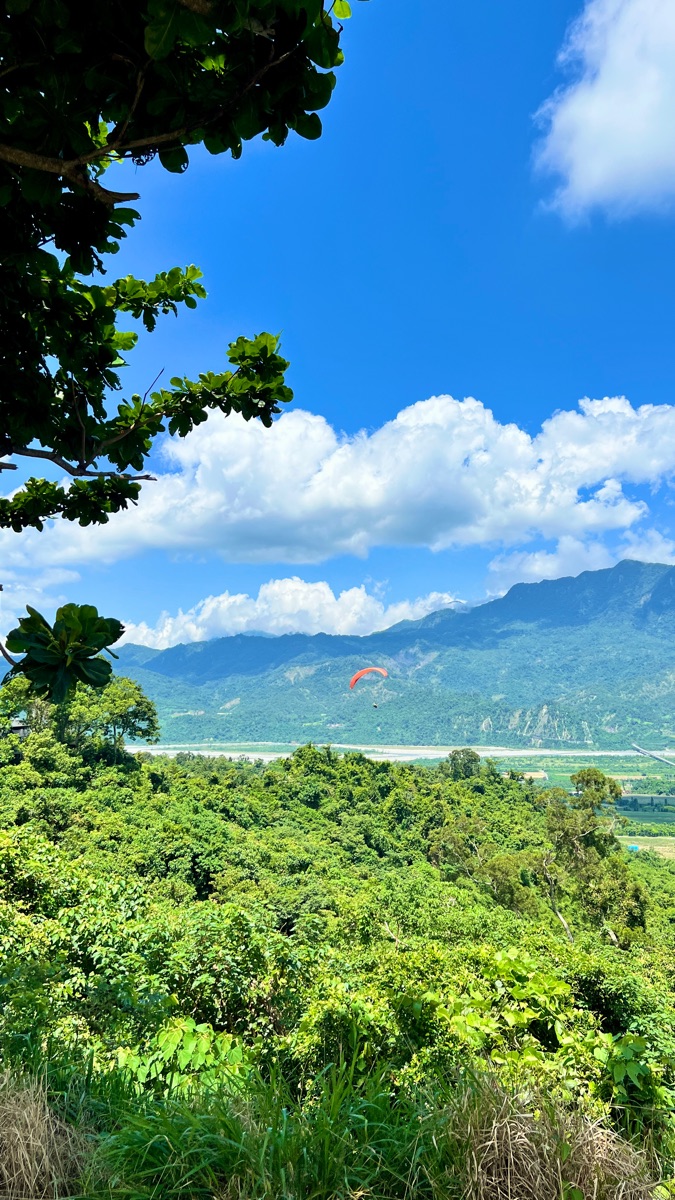 台東鹿野高台逐空翱翔飛行傘第一起飛場 | 去趣 chicTrip