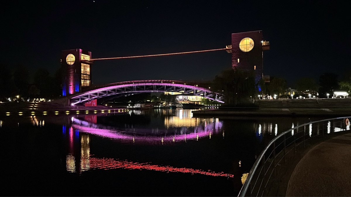 星巴克 富山環水公園店 | 去趣 chicTrip