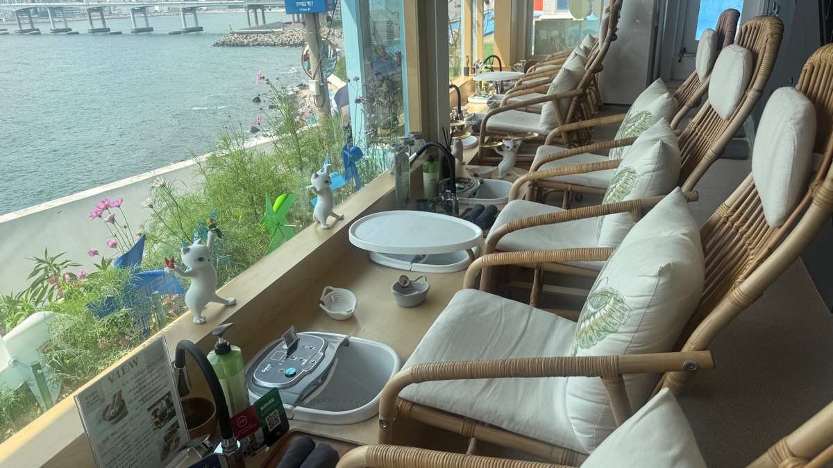 Footbath Cafe View 2 | 去趣 chicTrip
