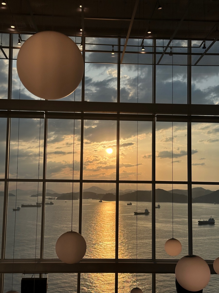 THRILL ON THE MUG! | 去趣 chicTrip