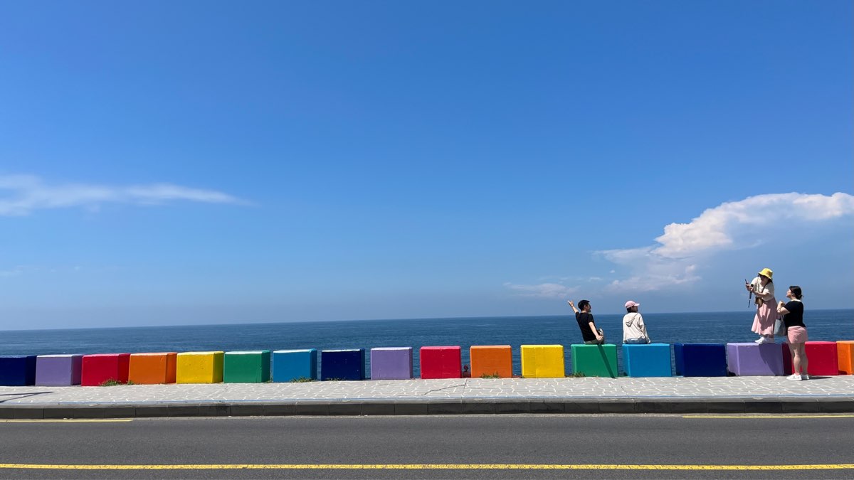 Dodu Rainbow Coastal Road | 去趣 chicTrip