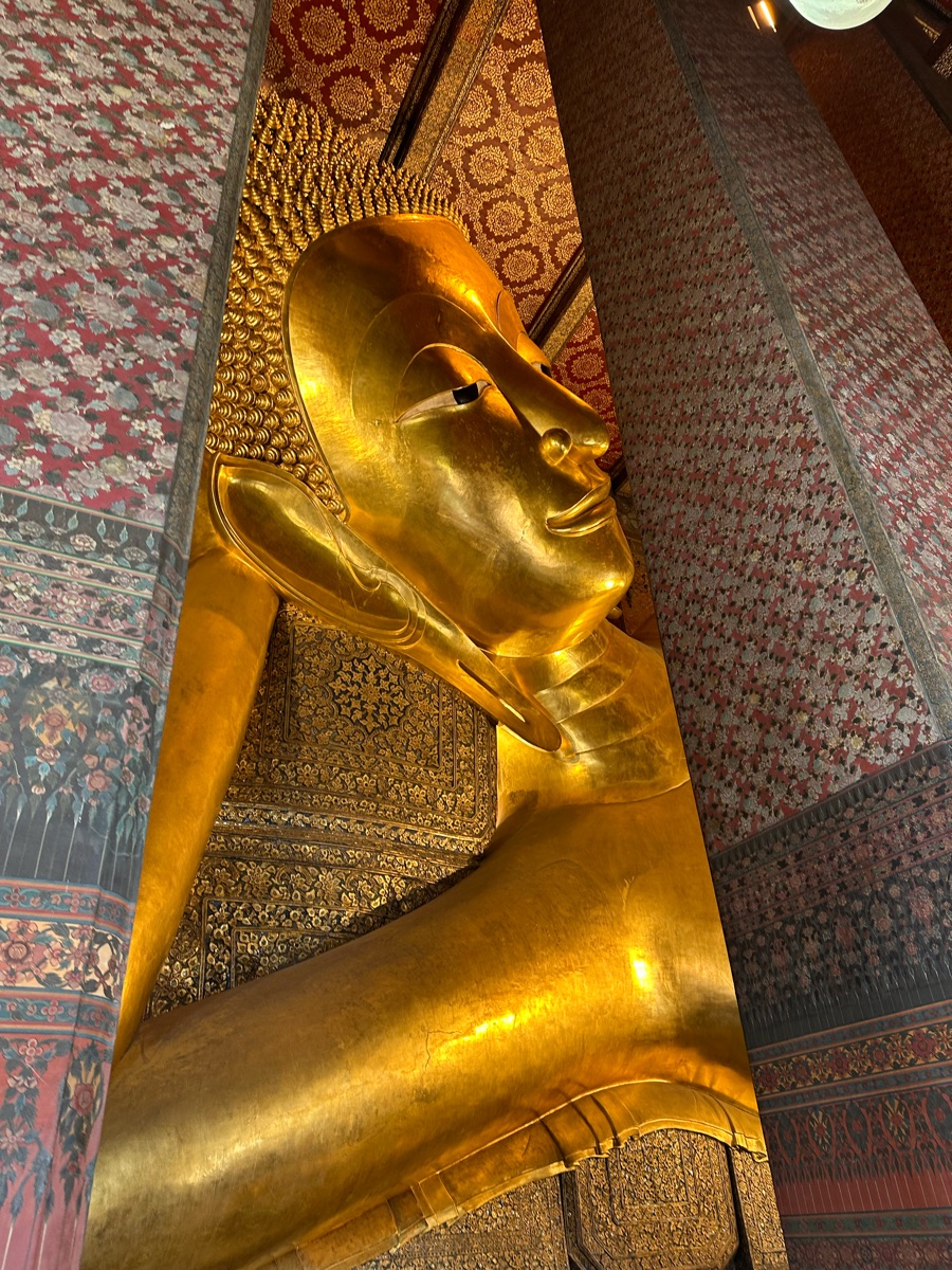 臥佛寺 Wat Pho (Temple of the Reclining Buddha) | 去趣 chicTrip