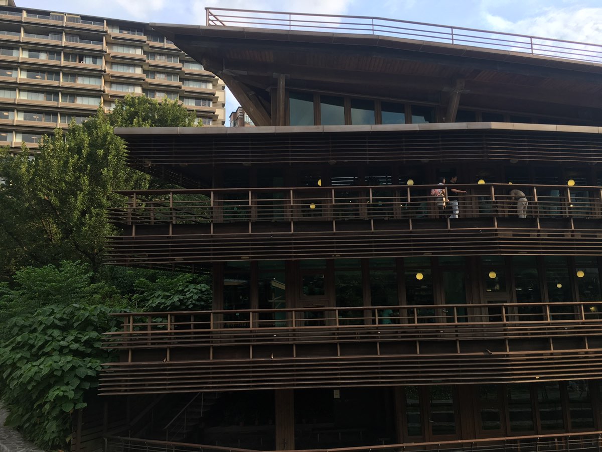 臺北市立圖書館 北投分館 | 去趣 chicTrip