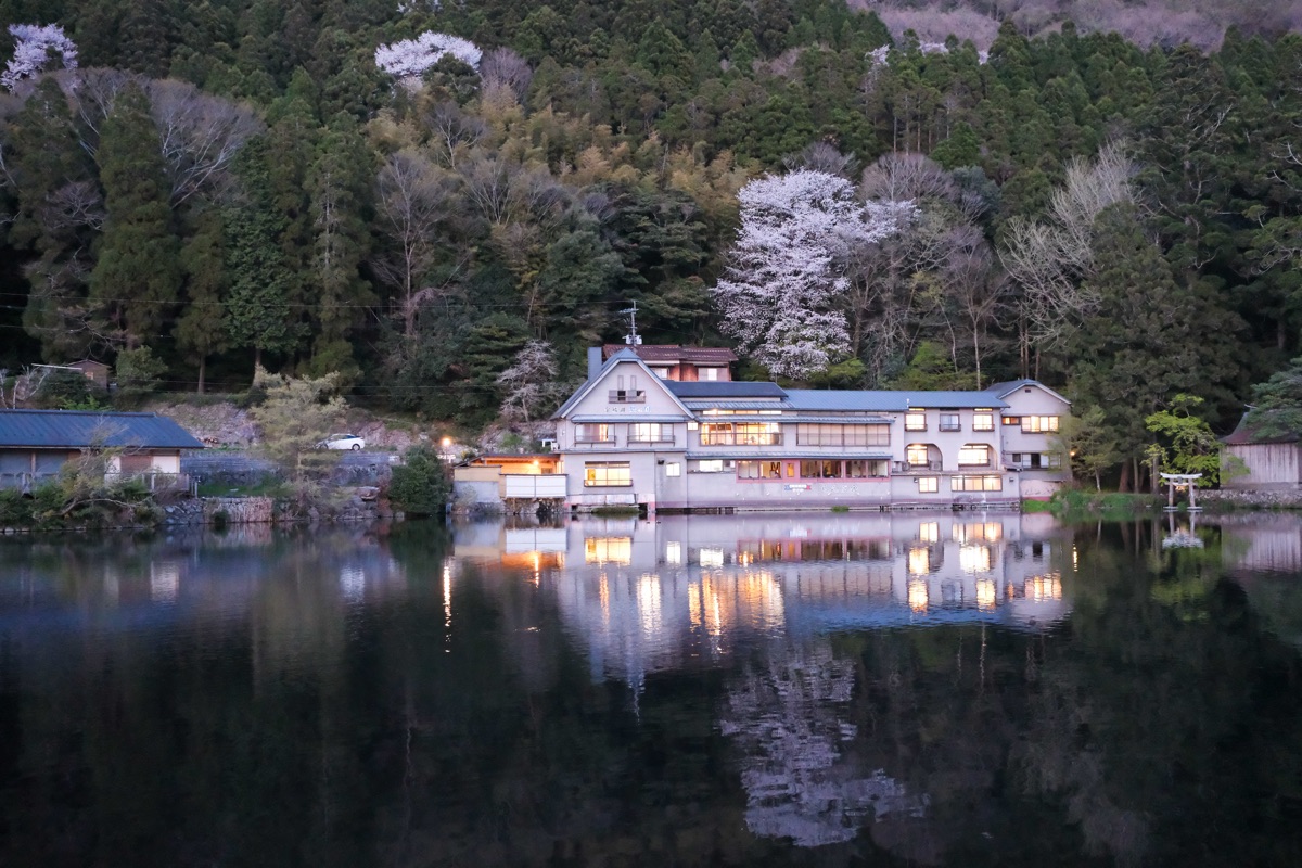 金鱗湖 | 去趣 chicTrip