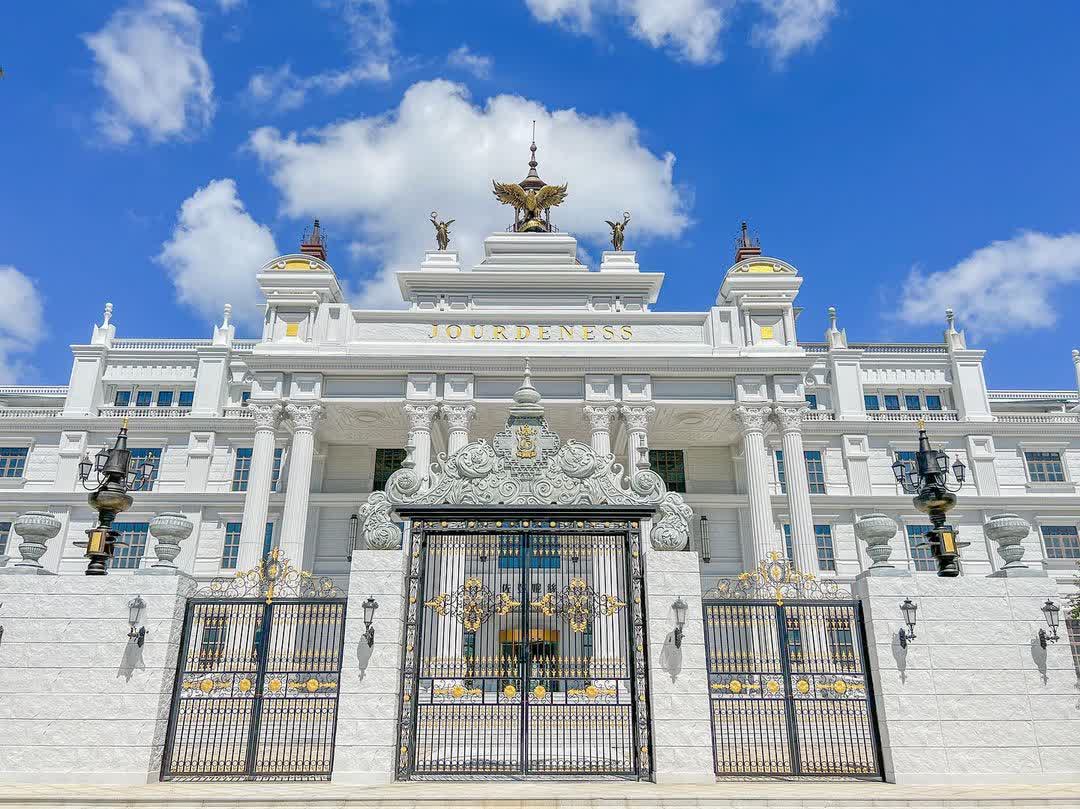 佐登妮絲城堡 | 去趣 chicTrip