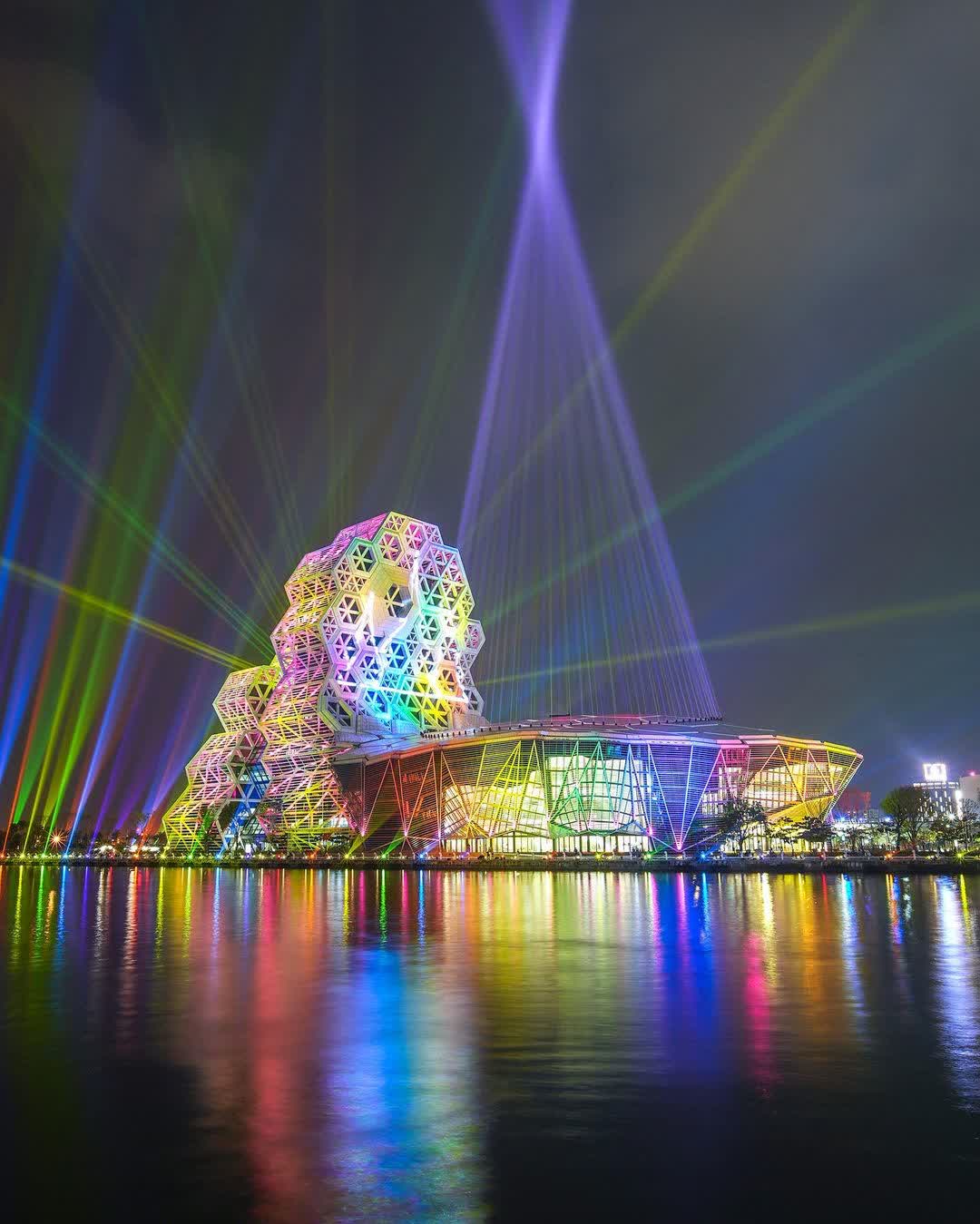 高雄流行音樂中心 | 去趣 chicTrip