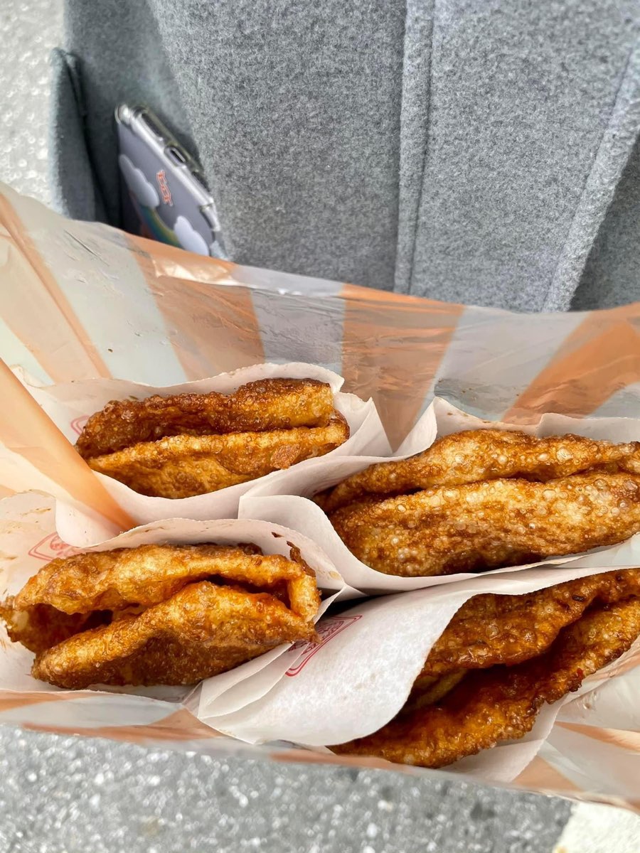 炸蛋蔥油餅 黃車 | 去趣 chicTrip