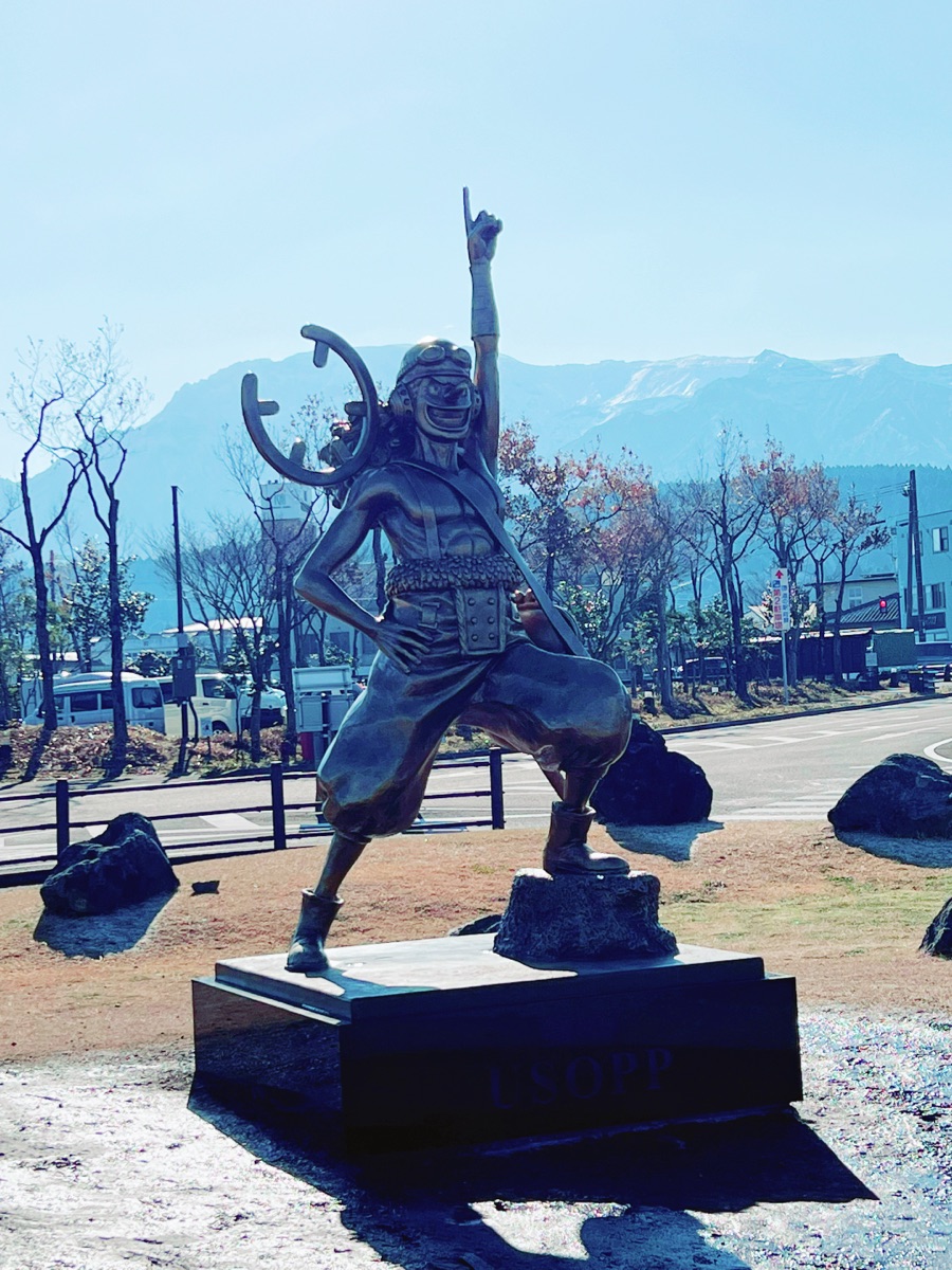 海賊王 騙人布銅像 | 去趣 chicTrip