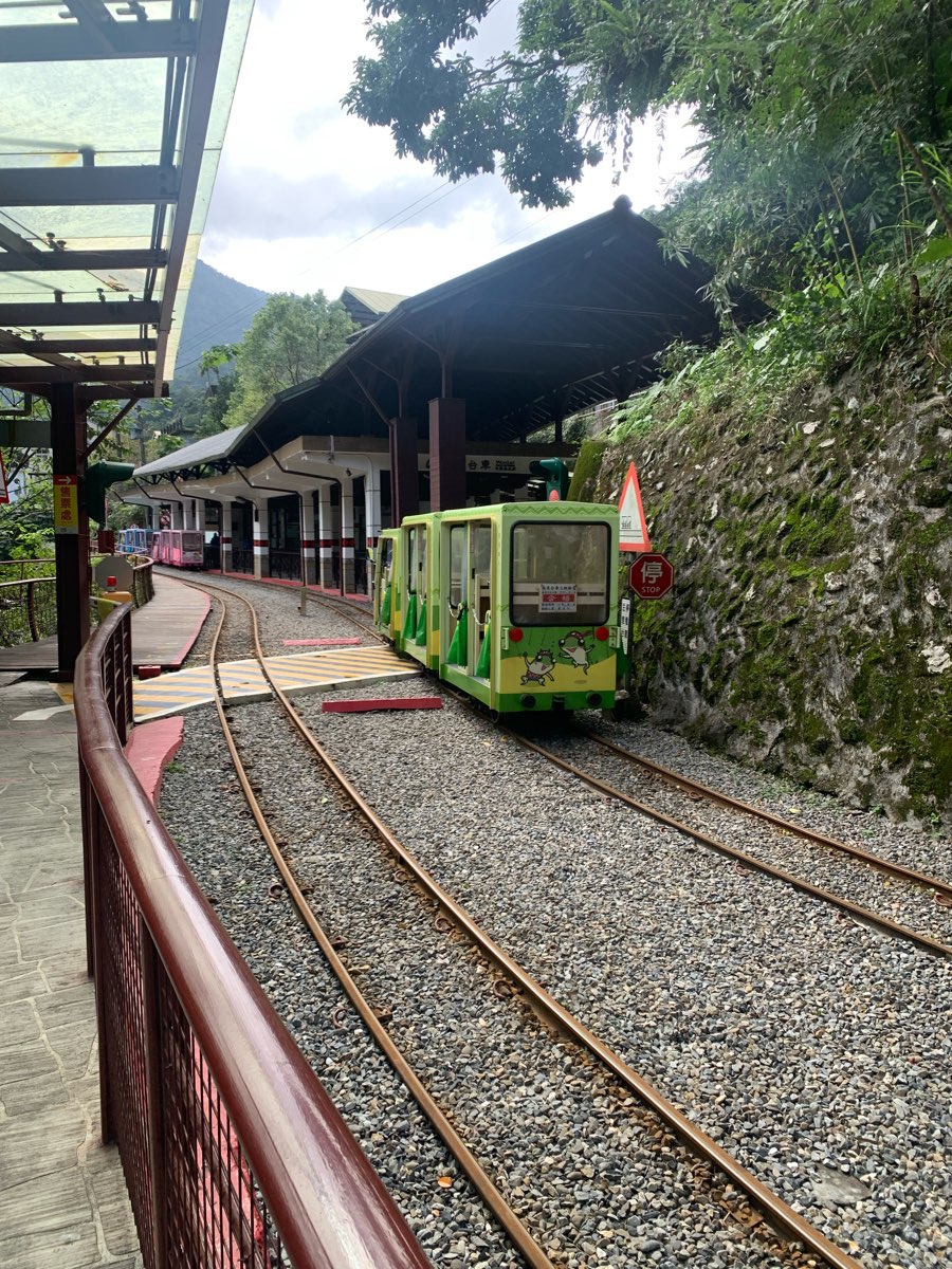 烏來台車站 | 去趣 chicTrip