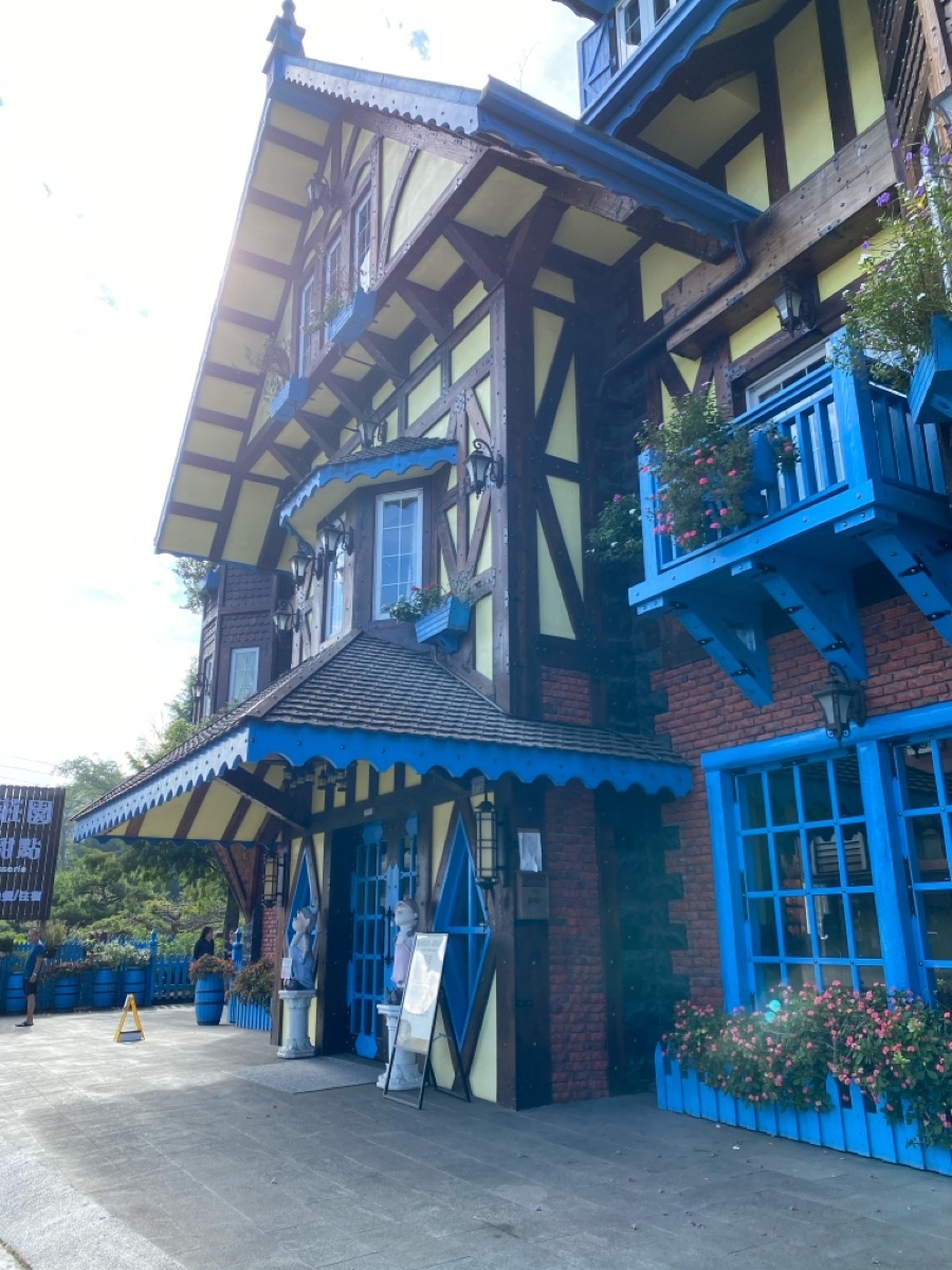 藍色城堡 X 茱諾法式甜點-埔里人氣甜點|法式甜點|咖啡|手工甜點|推薦咖啡廳|必吃下午茶|人氣早午餐 | 去趣 chicTrip