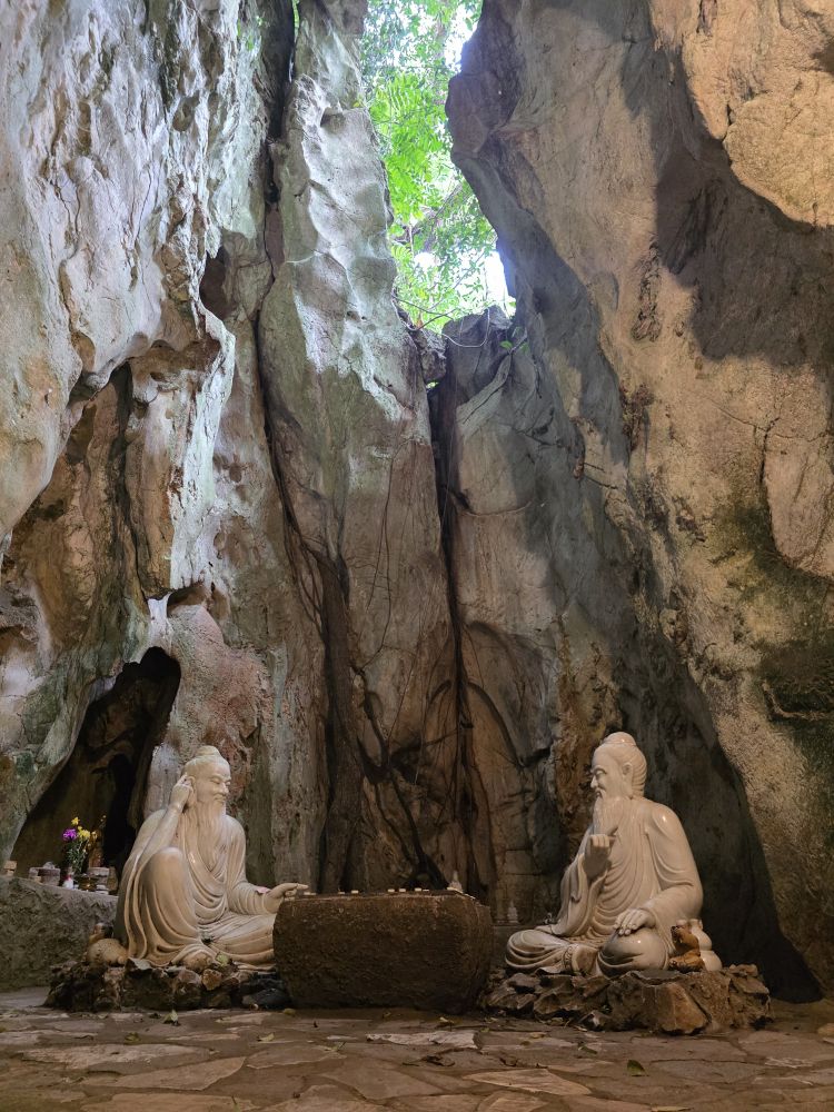 五行山 (The Marble Mountains) | 去趣 chicTrip