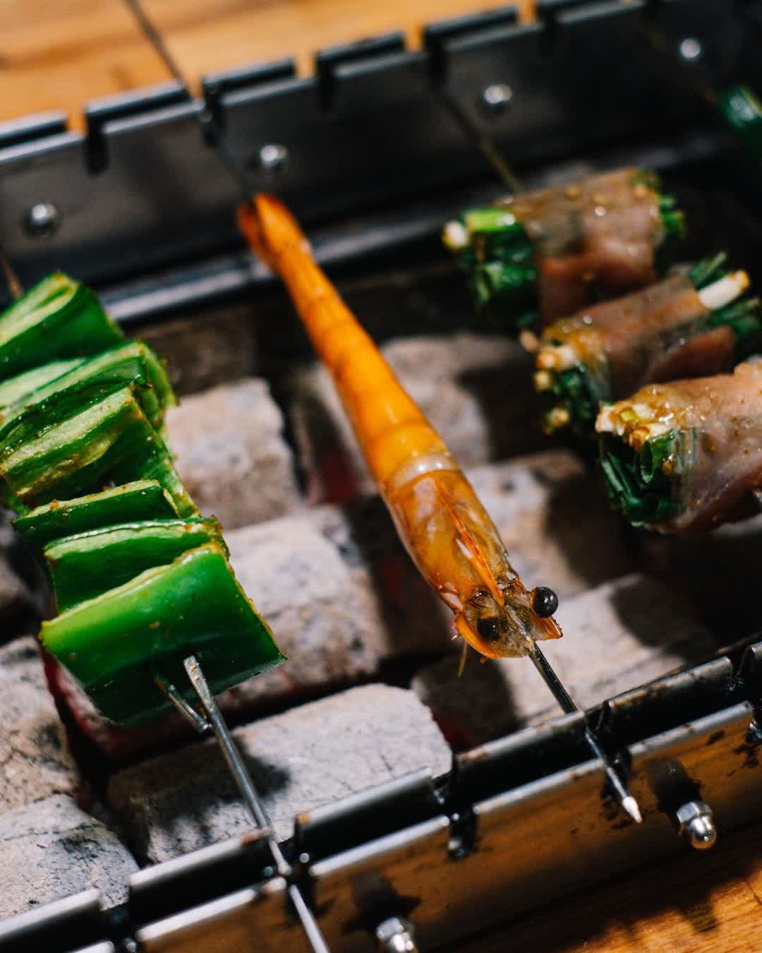 爵旋轉串燒炭烤