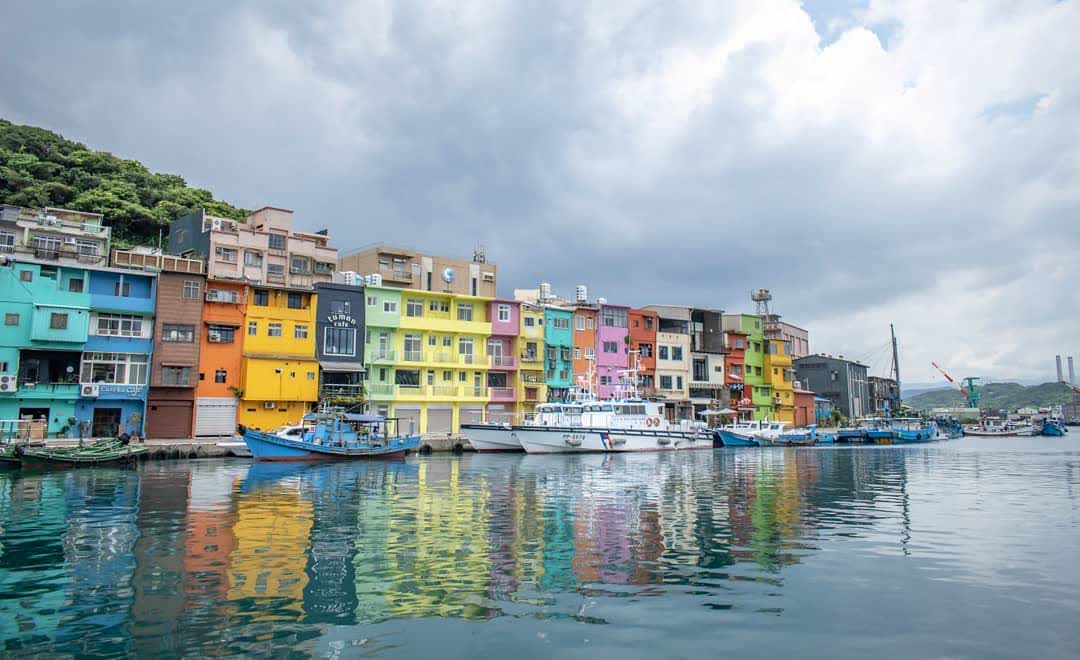正濱漁港彩色街屋 | 去趣 chicTrip