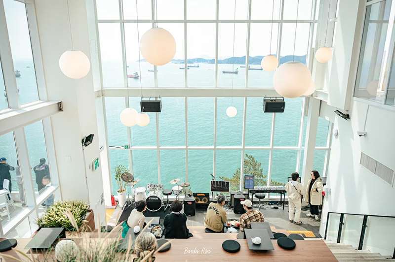 THRILL ON THE MUG! | 去趣 chicTrip