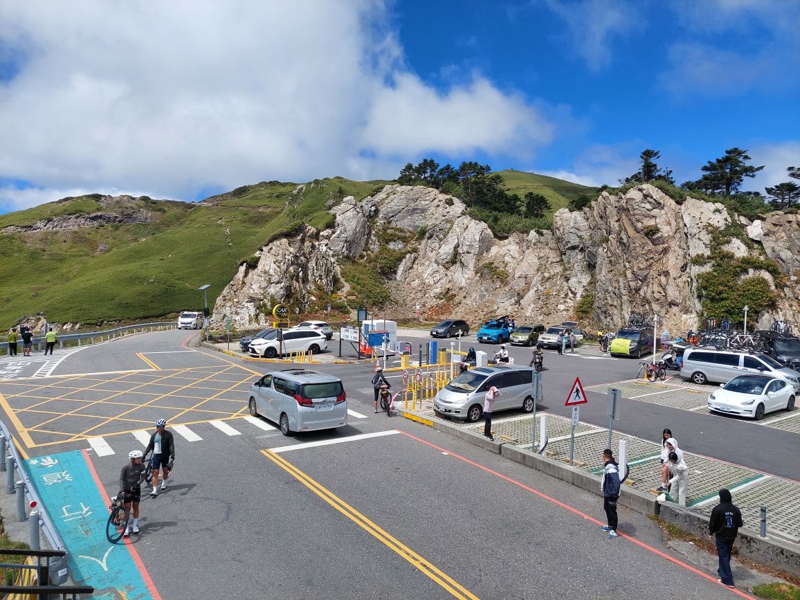 合歡山武嶺牌樓 | 去趣 chicTrip