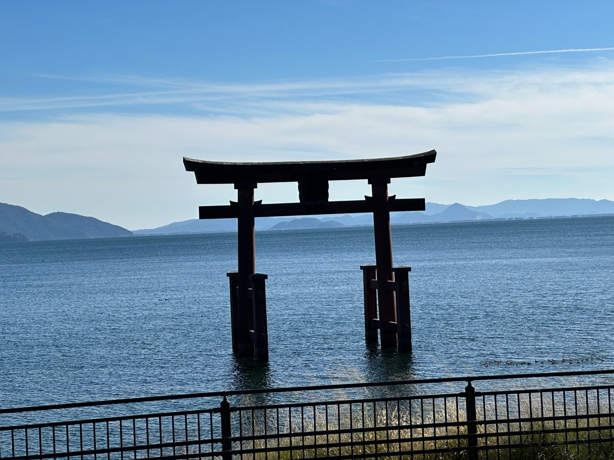 琵琶湖湖中鳥居（白鬚神社） | 去趣 chicTrip