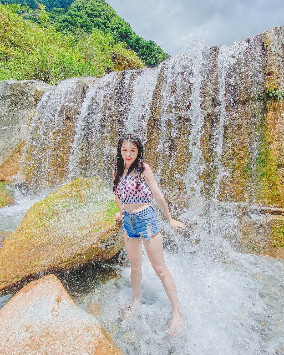 翡翠谷水廉瀑布 | 去趣 chicTrip